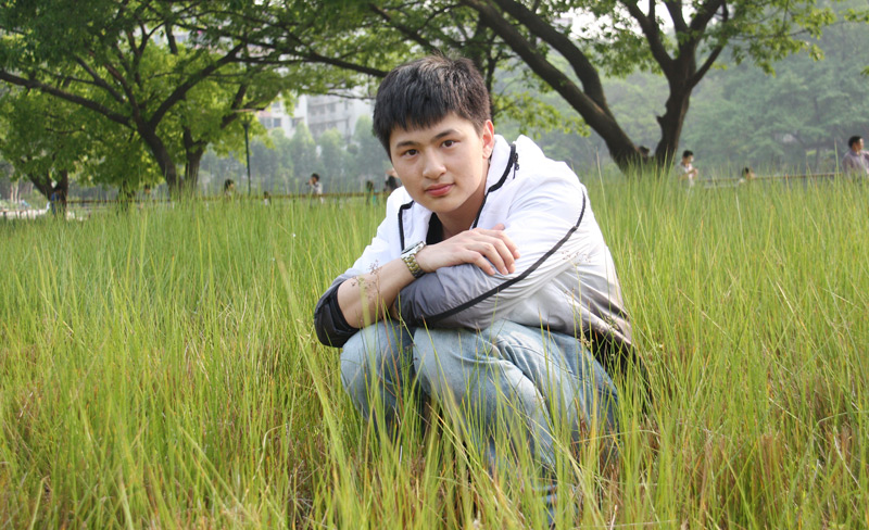 ���ܻ�ʦ��У��ɣ�������ͷ�����������