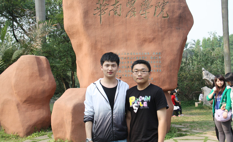 ���ܻ�ʦ��У��ɣ�������ͷ�����������