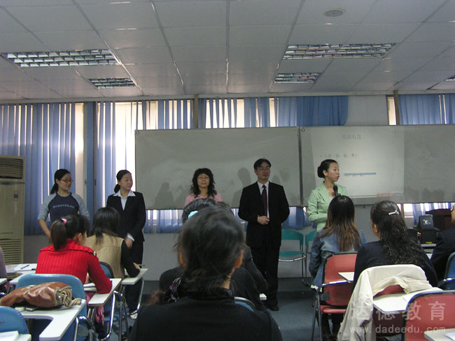 ������Э��������ѵ������������